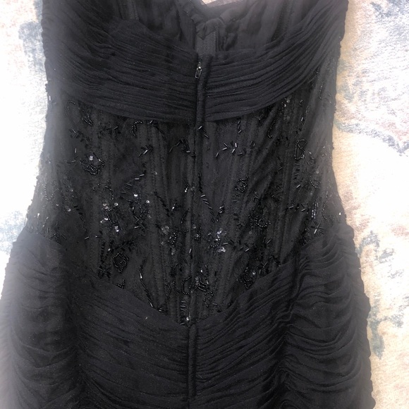 VICKI TIEL BLACK BEADED LACE RUCHED COCKTAIL DRESS - Picture 4 of 6